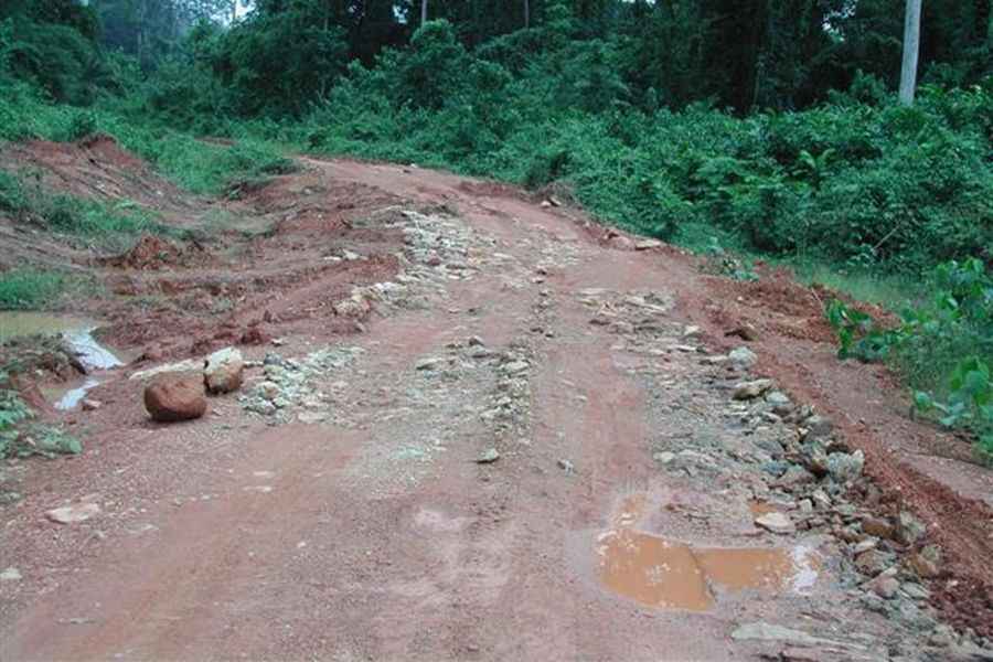 How long is Route Nationale 17 (N17)?