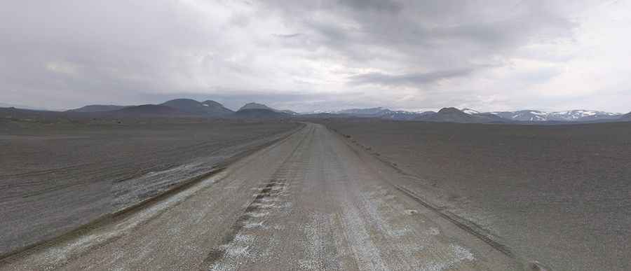 How long is the F208 (Fjallabaksleið nyrðri) Road?