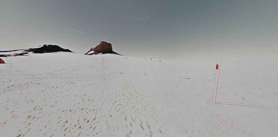 How long is the South Pole Traverse?