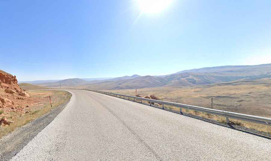 How to Drive the Challenging D955 Road in Turkey?