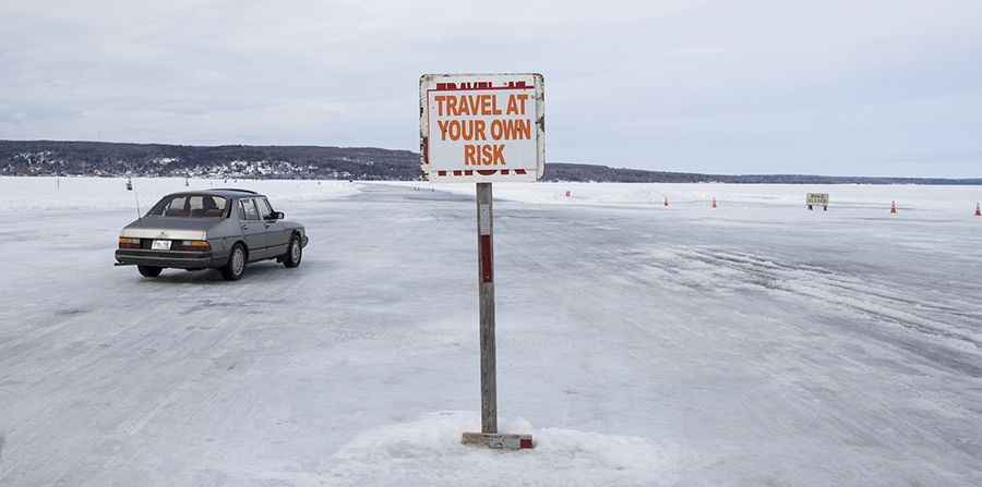 How to drive the Madeline Island Ice Road of Wisconsin?