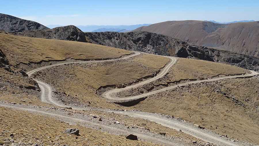 How to Drive the Unpaved Road to Cerro Peña Orko Between Bolivia and Argentina?