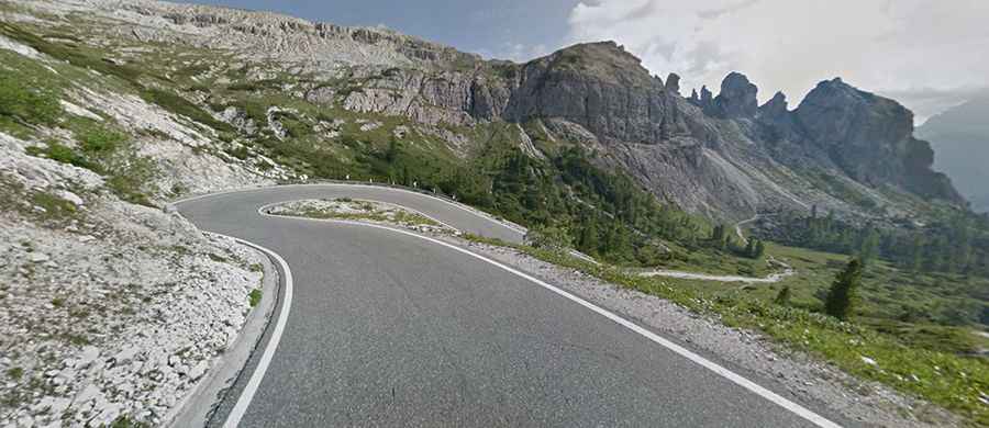 How to drive to Auronzo Refuge in the Dolomites?
