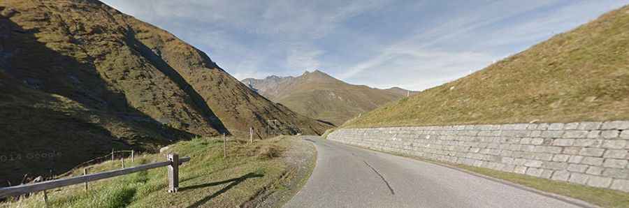 How to drive to Juf, the highest village in Europe?