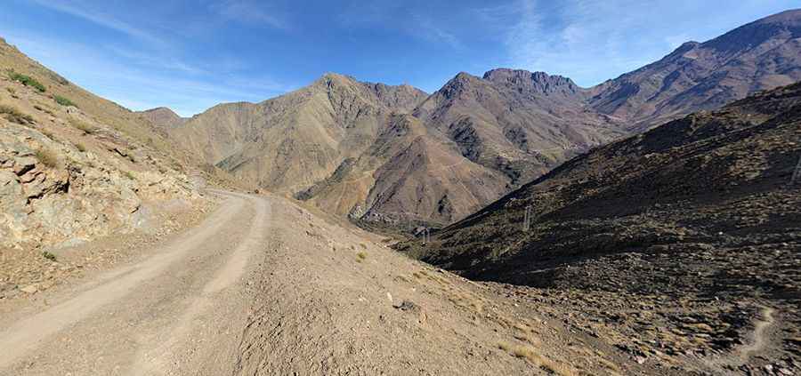 How to get by 4x4 to Tizi n'Tamatert in the High Atlas Mountains?
