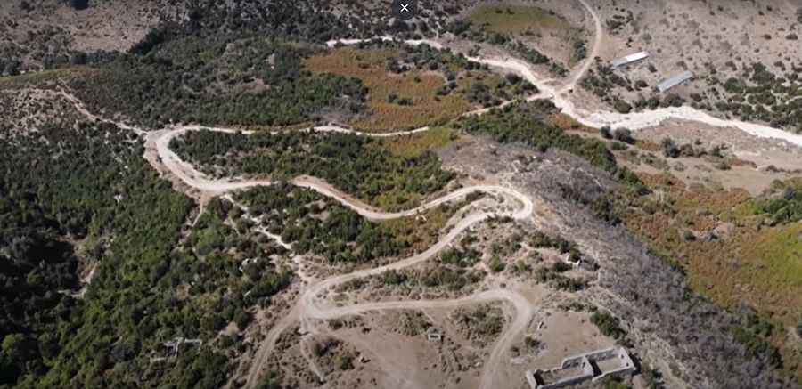 How to get by car to Old Tragjas, the Abandoned Village Destroyed by Bombs