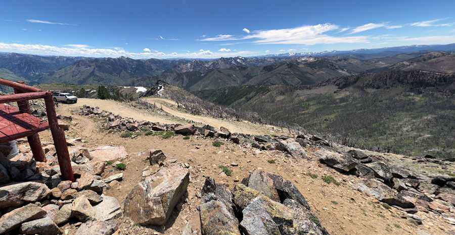 How to get by car to Pinyon Peak lookout in Idaho?