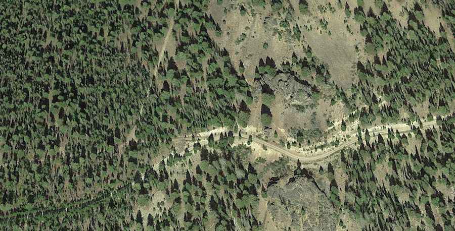 How to get by car to Red Rock Peak in Idaho?