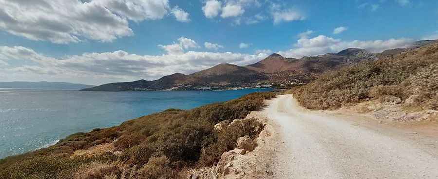 How to get by car to the beautiful Kolokytha beach in Crete?