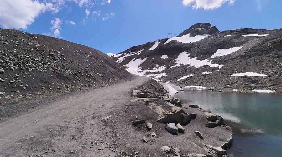 How to get by car to the summit of Whistler Mountain in BC?