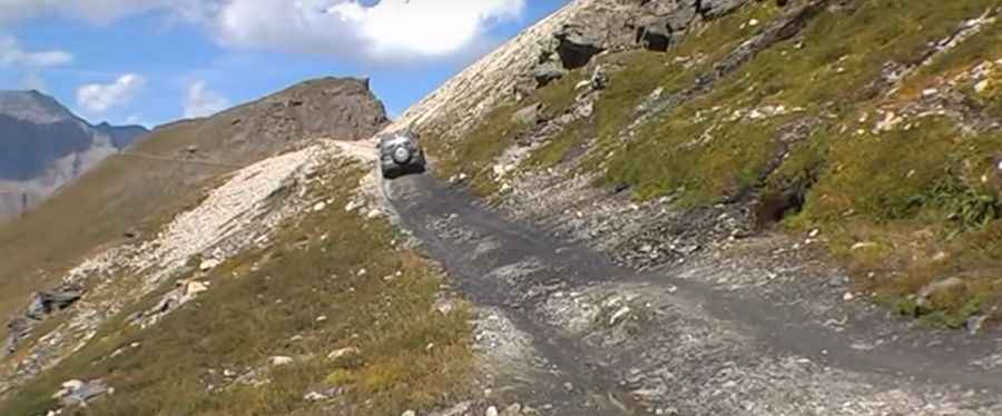 How to Get to the Abandoned Fort de la Turra by Car?