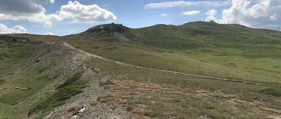 How to get to the fort at the summit of Col des Gondrans in the Hautes-Alpes?