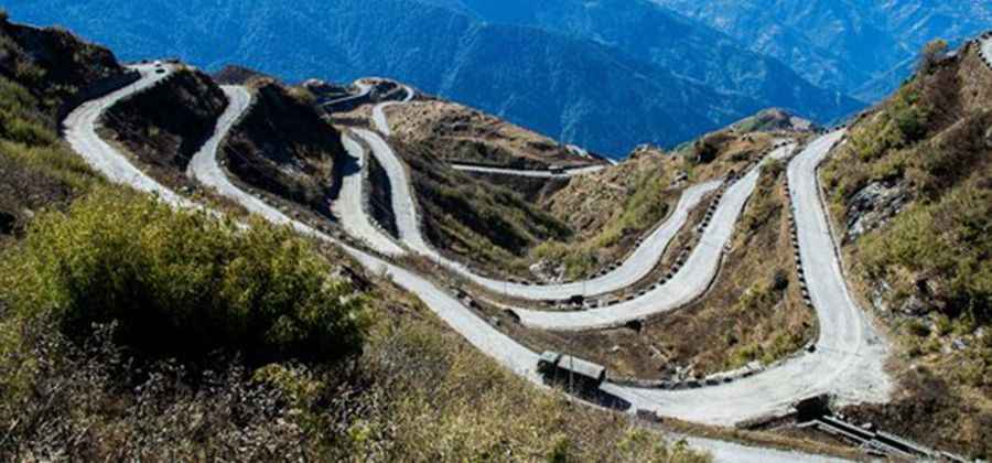 How To Have The Ultimate Road Trip To Jelep La Pass