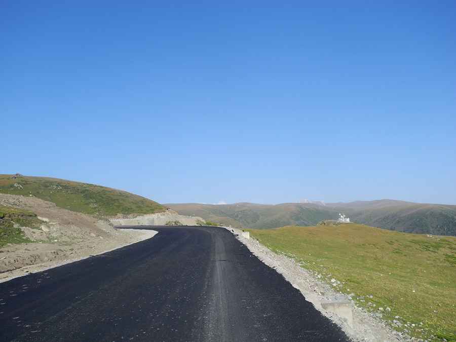 How to Travel the Duku Highway to Laerdun Daban?