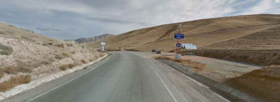 If you love to drive, you’ll love the Kubaky Pass road