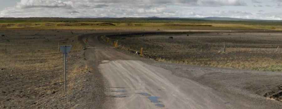 Is road 862 in Iceland paved?