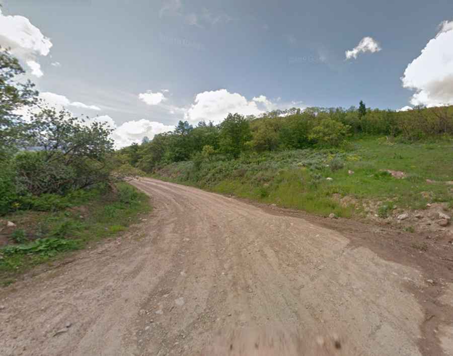 Is the Avon Pass Road Unpaved?