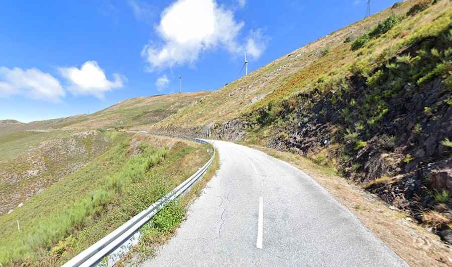 Is the EM-508 Road paved?