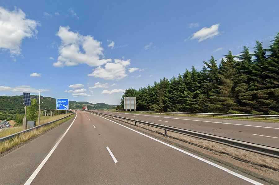 Is the M90 the steepest section of motorway in the UK?
