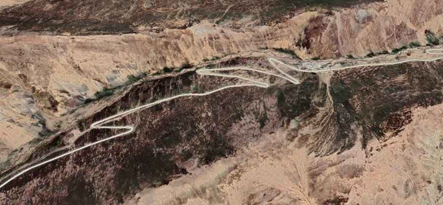 Is the Pongkor La pass the ultimate challenge on Tibet’s X202 road?