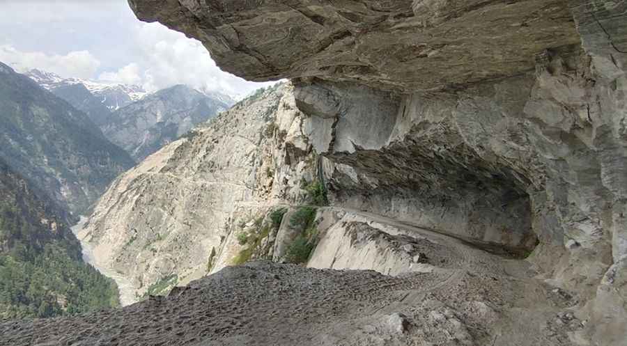Is the road from Kishtwar to Keylong scary?
