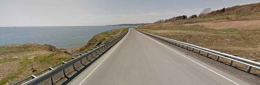 Is the road from Korsakov to Novikovo paved?