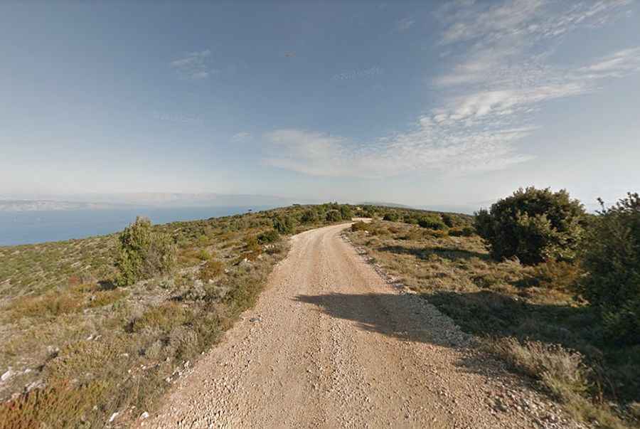 Is the road from Pitve to Zavala unpaved?