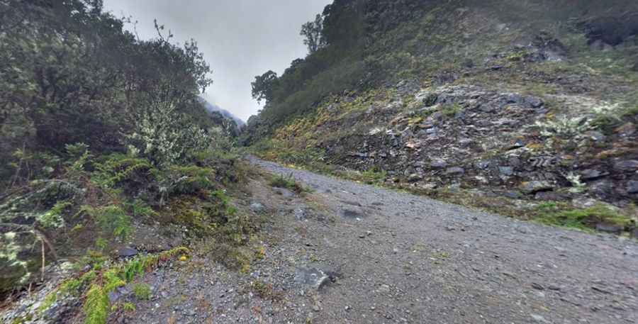 Is the road to Baru Volcano unpaved?