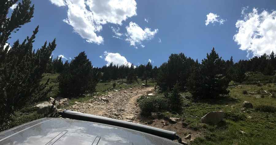 Is the road to Bill Moore Lake in Colorado unpaved?