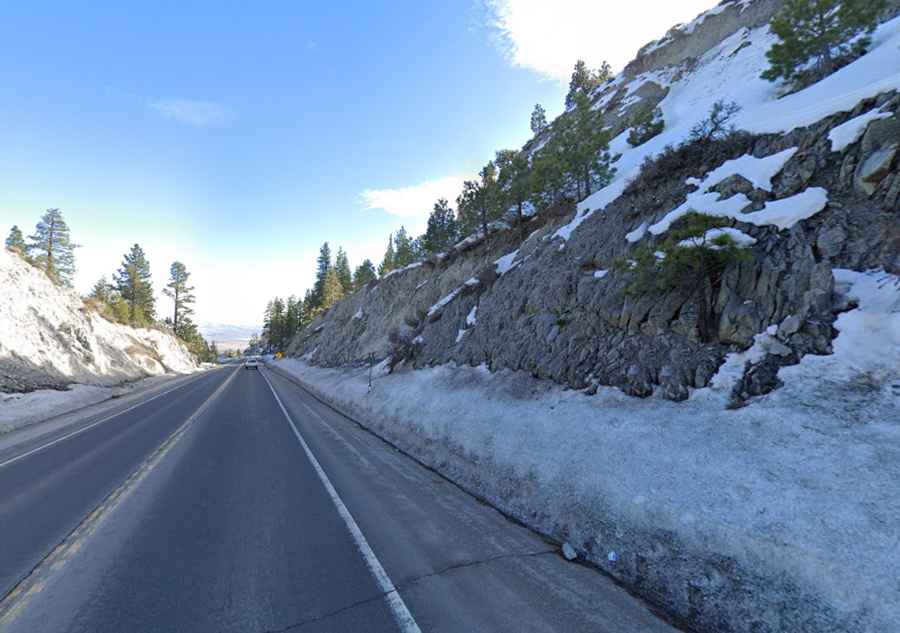 Is the road to Daggett Pass paved?