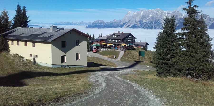 Is the road to Krummholzhütte unpaved?