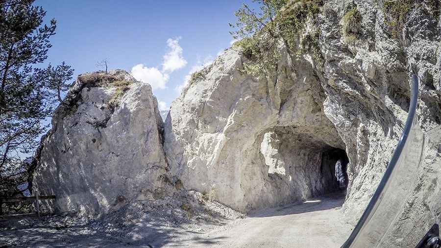 Is the Road to Kunkels Pass Paved?