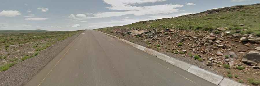 Is the Road to Mokhoabong Pass Paved?