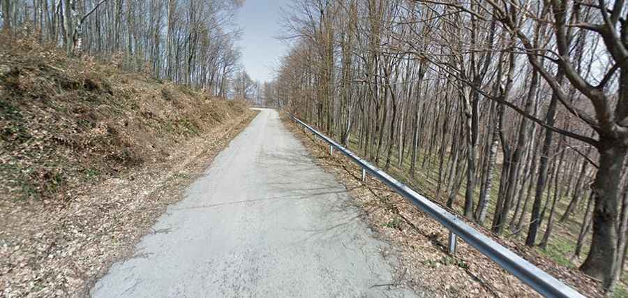 Is the road to Varbitsa Pass paved?