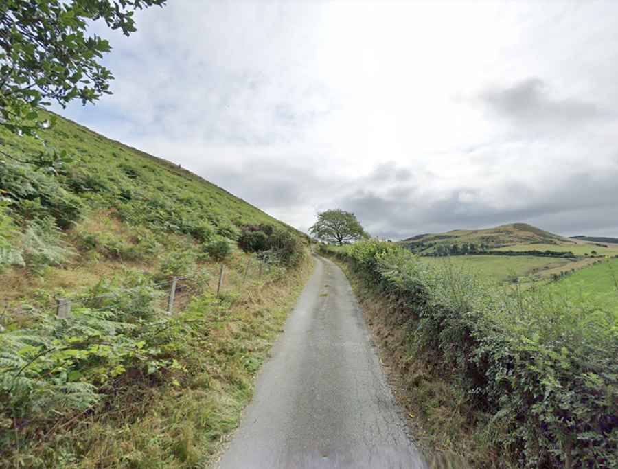 Is The Shelf in Wales paved?