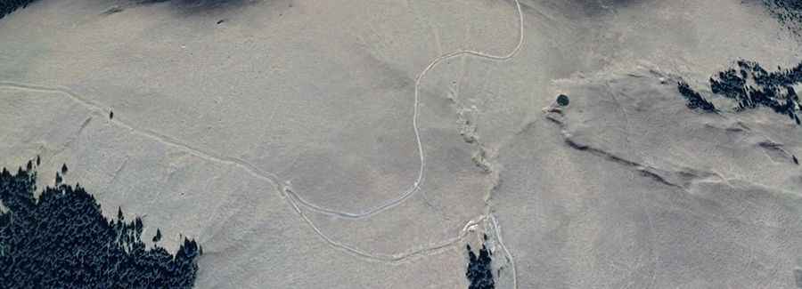 Jepii de Jos: Driving the steep 19km gravel climb in the Făgăraș Mountains