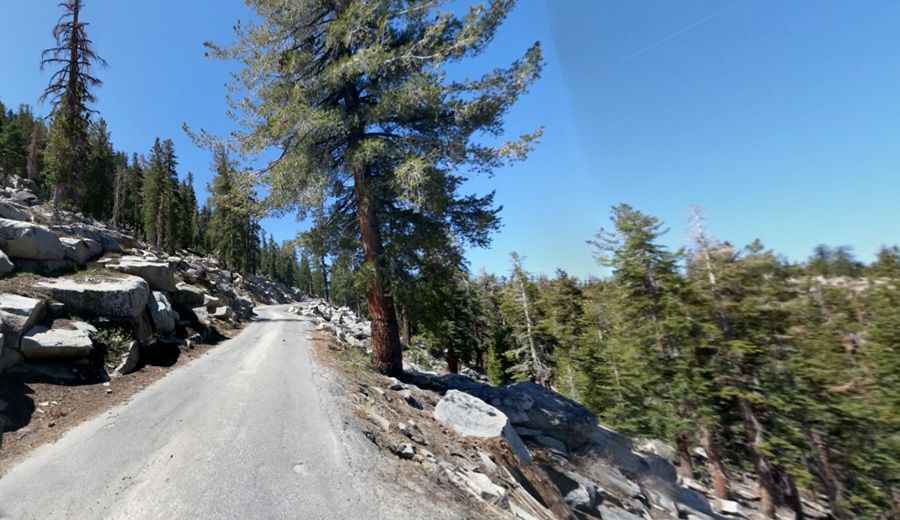 Kaiser Pass is a classic road trip in Sierra National Forest