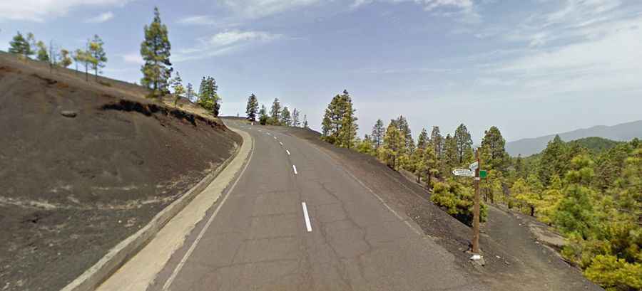LP-301, a volcanic road in Canary Islands