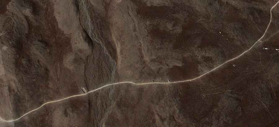 Lungzang La, the road less traveled