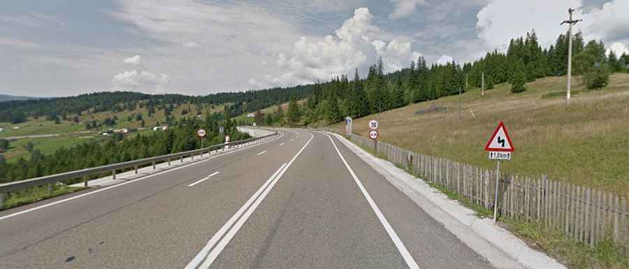 Mestecanis Pass is a sensational drive in Romania