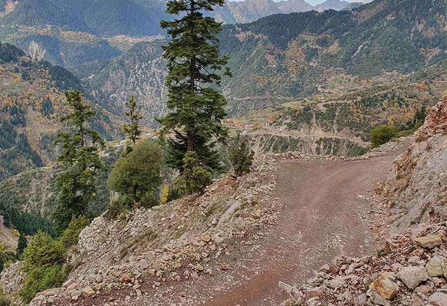 Nyala Pass: this road is not for timid drivers