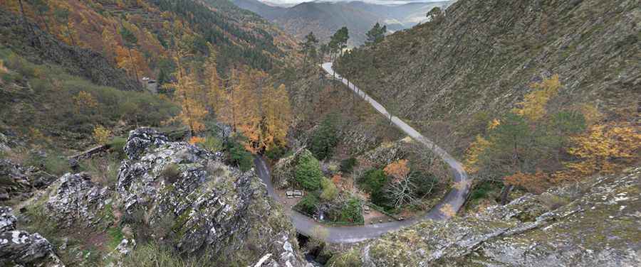 Poço do Inferno Waterfall, a sensational drive