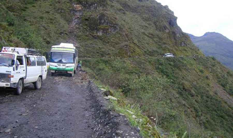 Road 34H: Conquering Abra Sandia and Laguna Saytococha in Peru