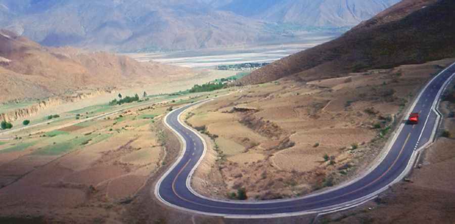 Road Trip Guide: Conquering Kamba La in Tibet