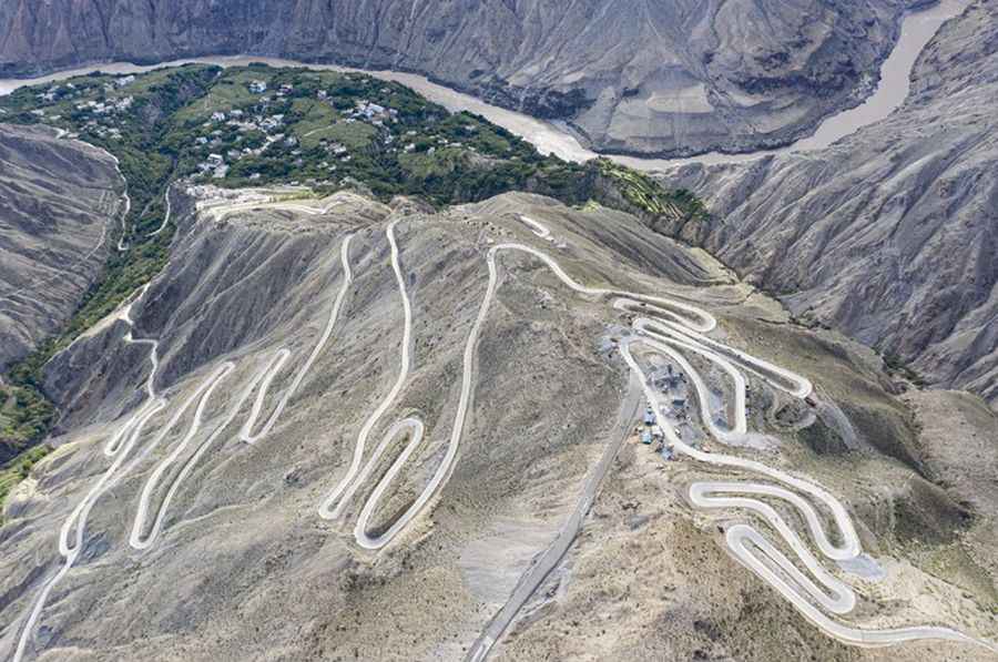 Road trip guide: Conquering the 562 Country Road