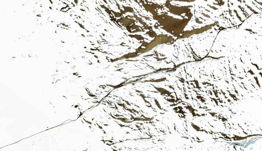 Sese La: Driving the high-altitude dead-end on the China-India border