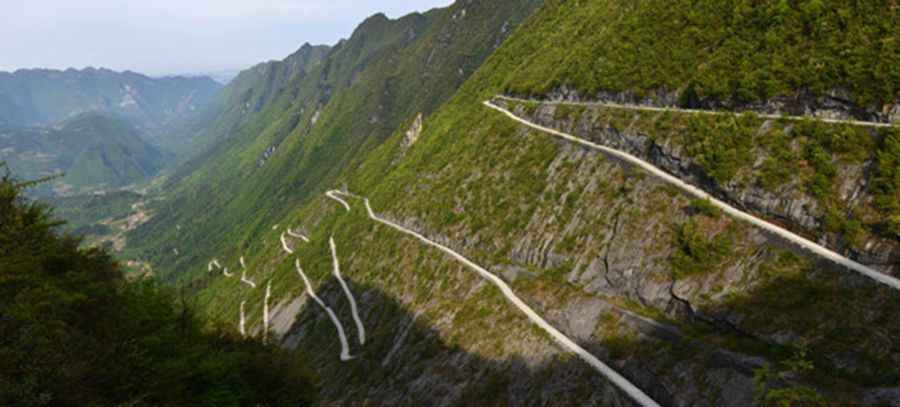 Sky Road is a drive with harrowing zig-zags