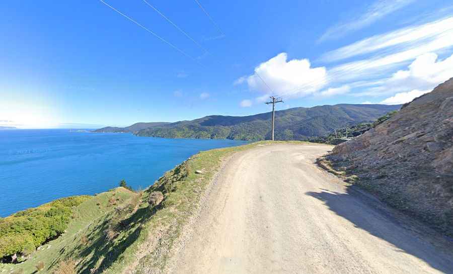 Take the Scenic Road and Discover French Pass in NZ