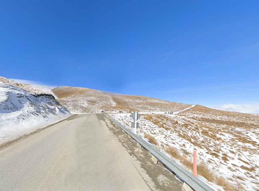 Taking on the Twists and Turns of Crown Range Summit in NZ