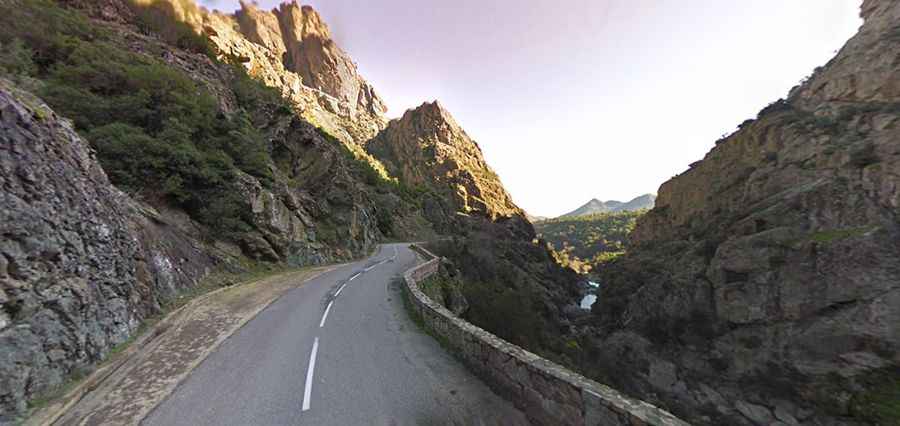 Taking on the Twists and Turns of Défilé de l'Inzecca